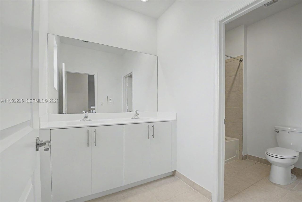 23339 SW 133rd Ave, Unit 23339, Homestead, FL 33032 Photo