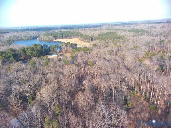 525 Waller Mill Road, Williamsburg, VA 23185