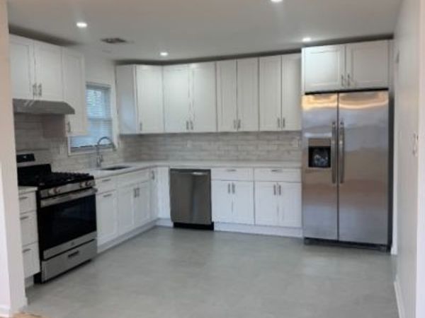 18 Washburn Pl, Caldwell, NJ 07006