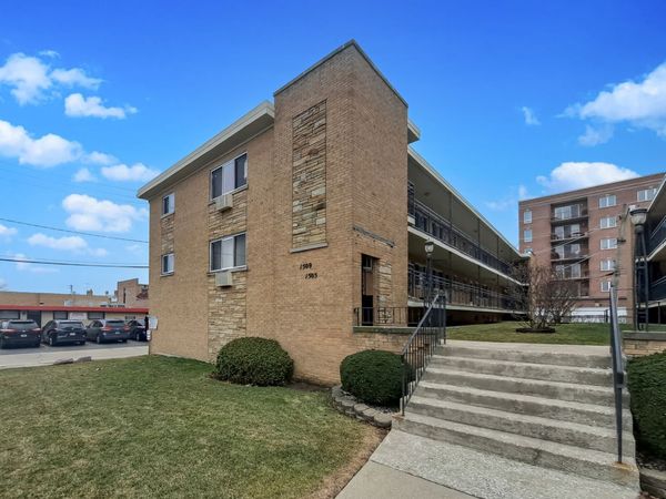 1509 Brown Street , Unit 11E, Des Plaines, IL 60016