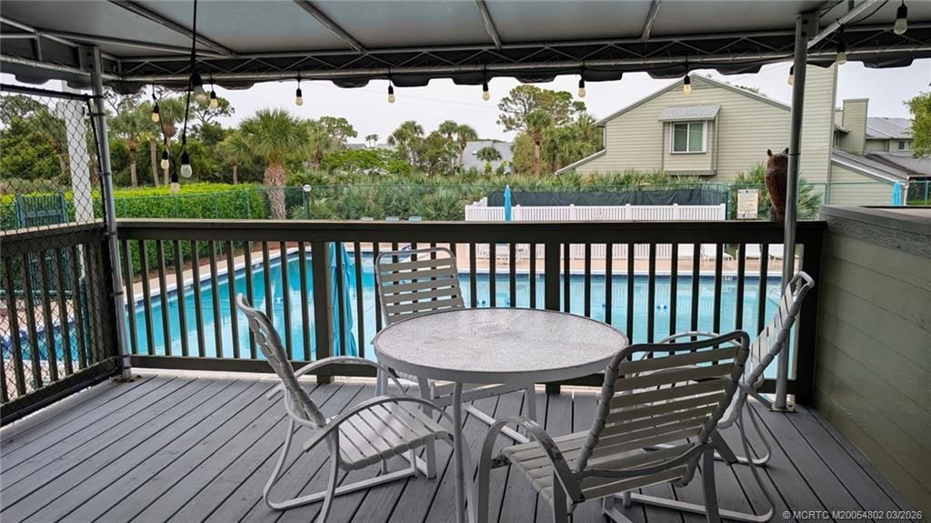 912 NE Sandalwood Place, Jensen Beach, FL 34957 Photo