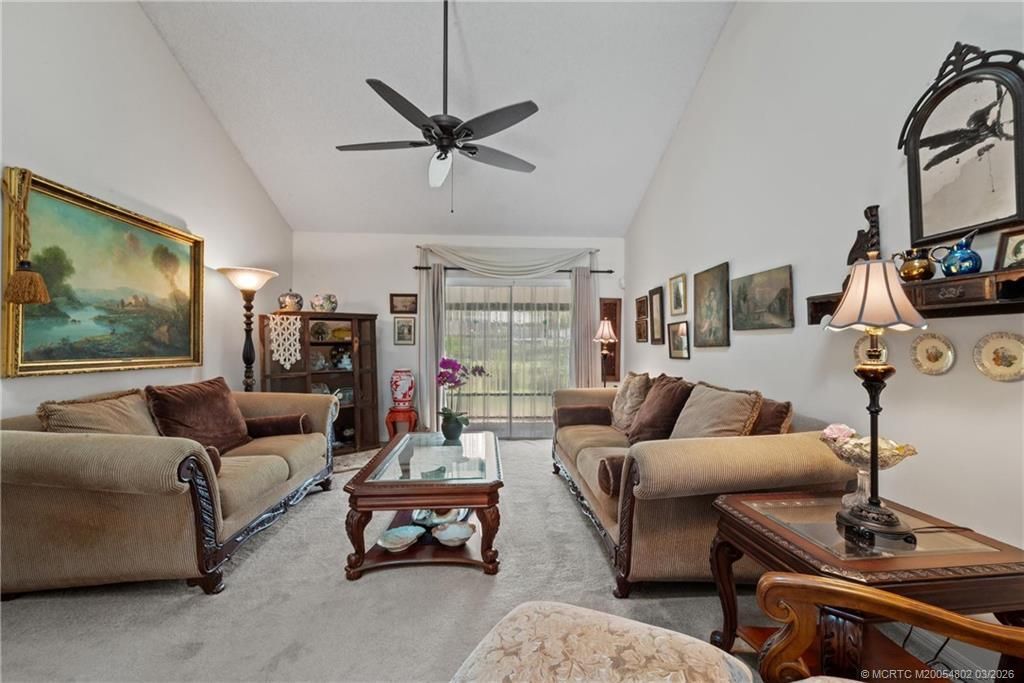 912 NE Sandalwood Place, Jensen Beach, FL 34957 Photo