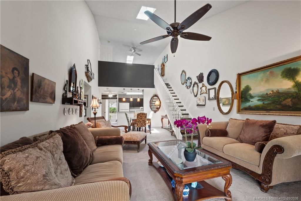 912 NE Sandalwood Place, Jensen Beach, FL 34957 Photo