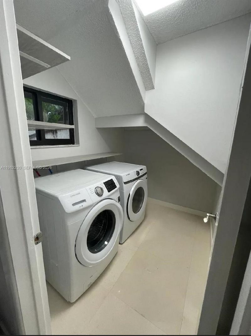 7021 SW 105th Ct, Unit 7021, Miami, FL 33173 Photo