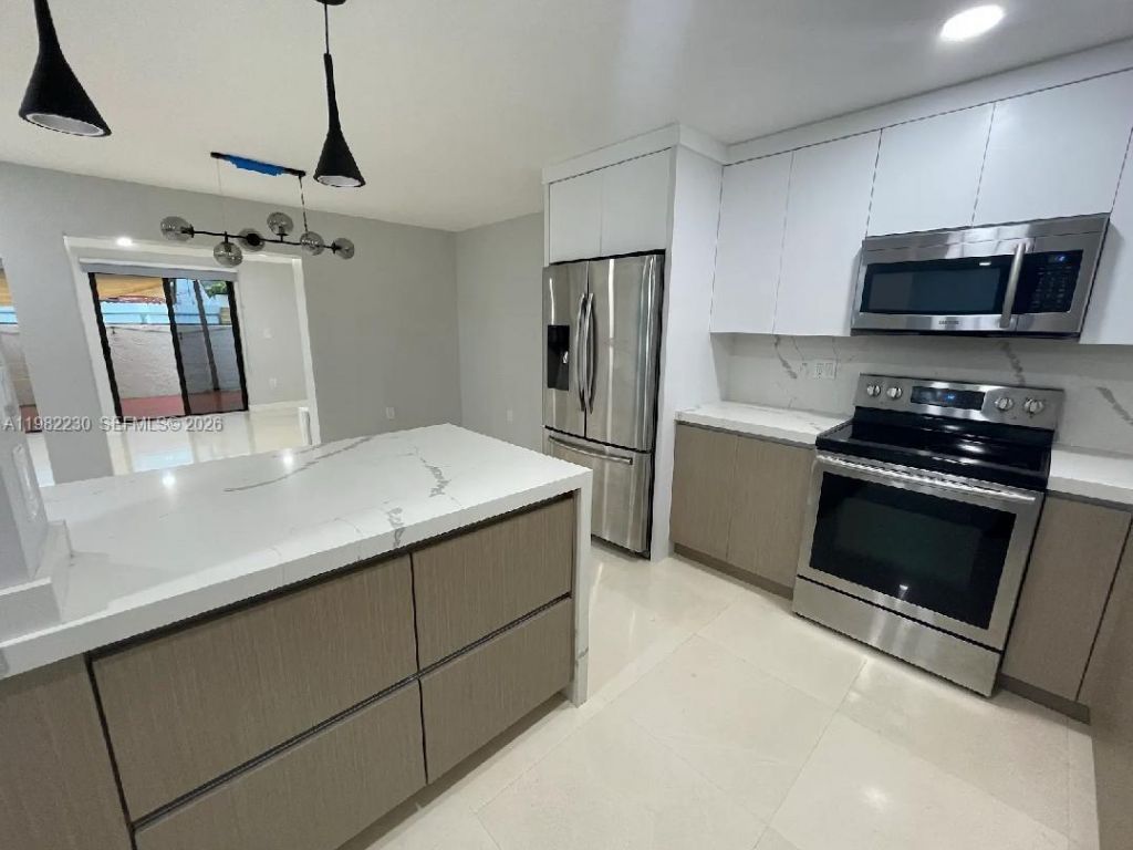 7021 SW 105th Ct, Unit 7021, Miami, FL 33173 Photo