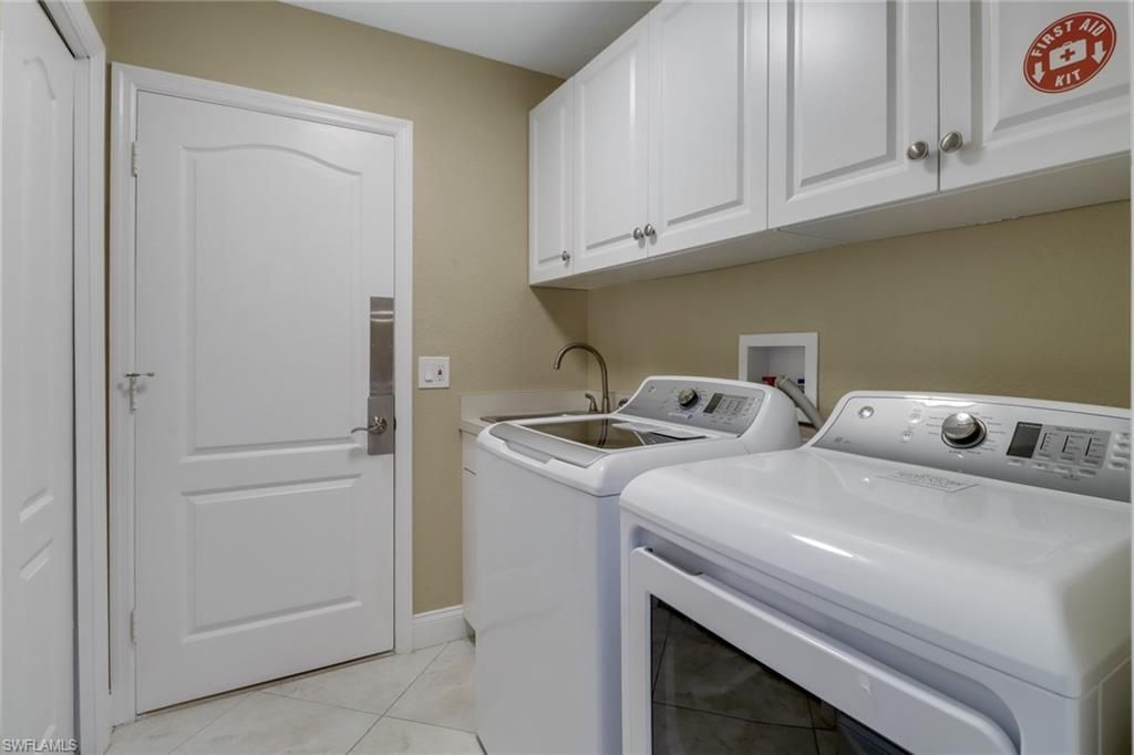1466 Vintage Ln, Naples, FL 34104 Photo