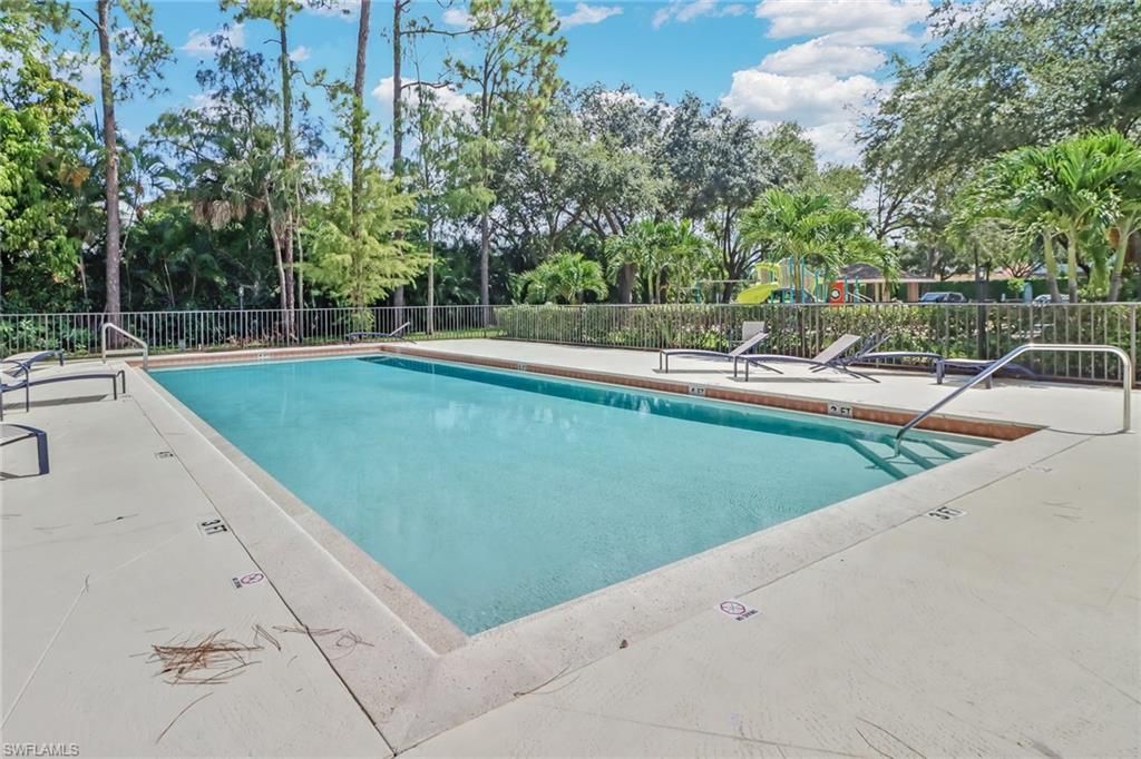 1466 Vintage Ln, Naples, FL 34104 Photo