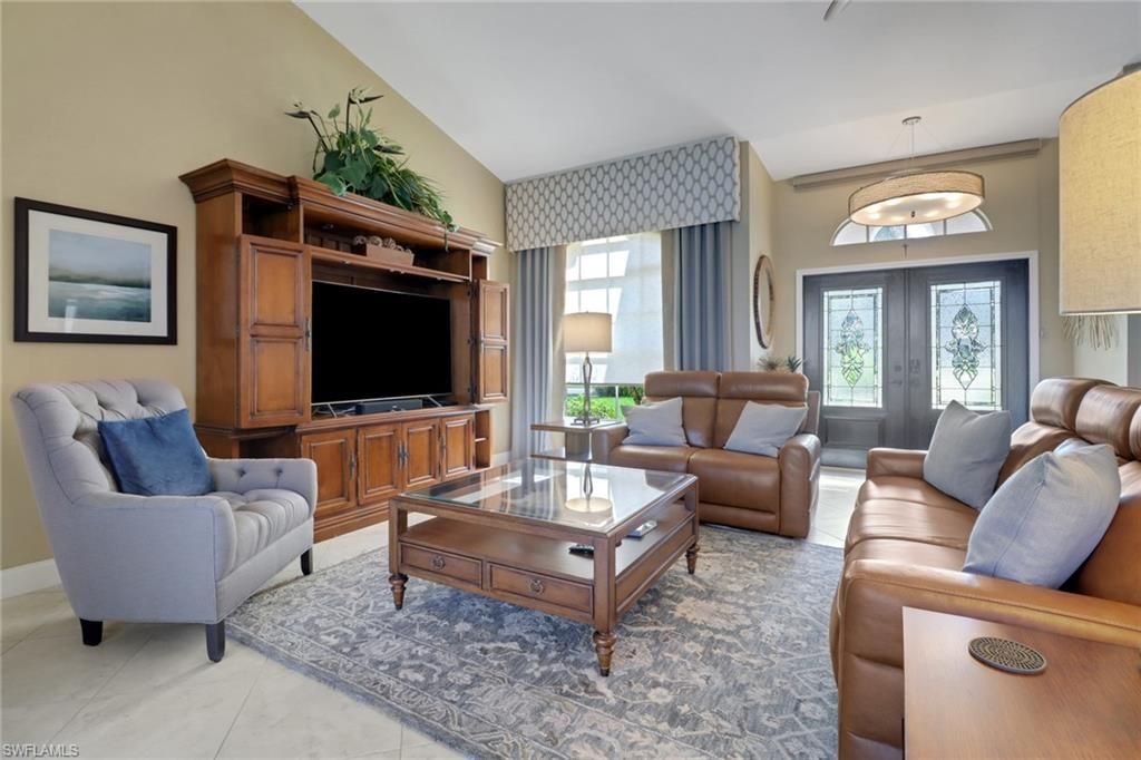 1466 Vintage Ln, Naples, FL 34104 Photo