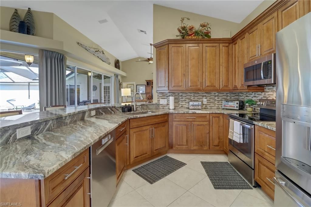 1466 Vintage Ln, Naples, FL 34104 Photo