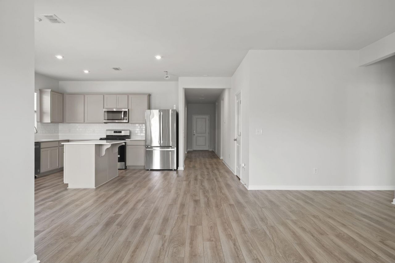 503 Donnas View Way Photo 35