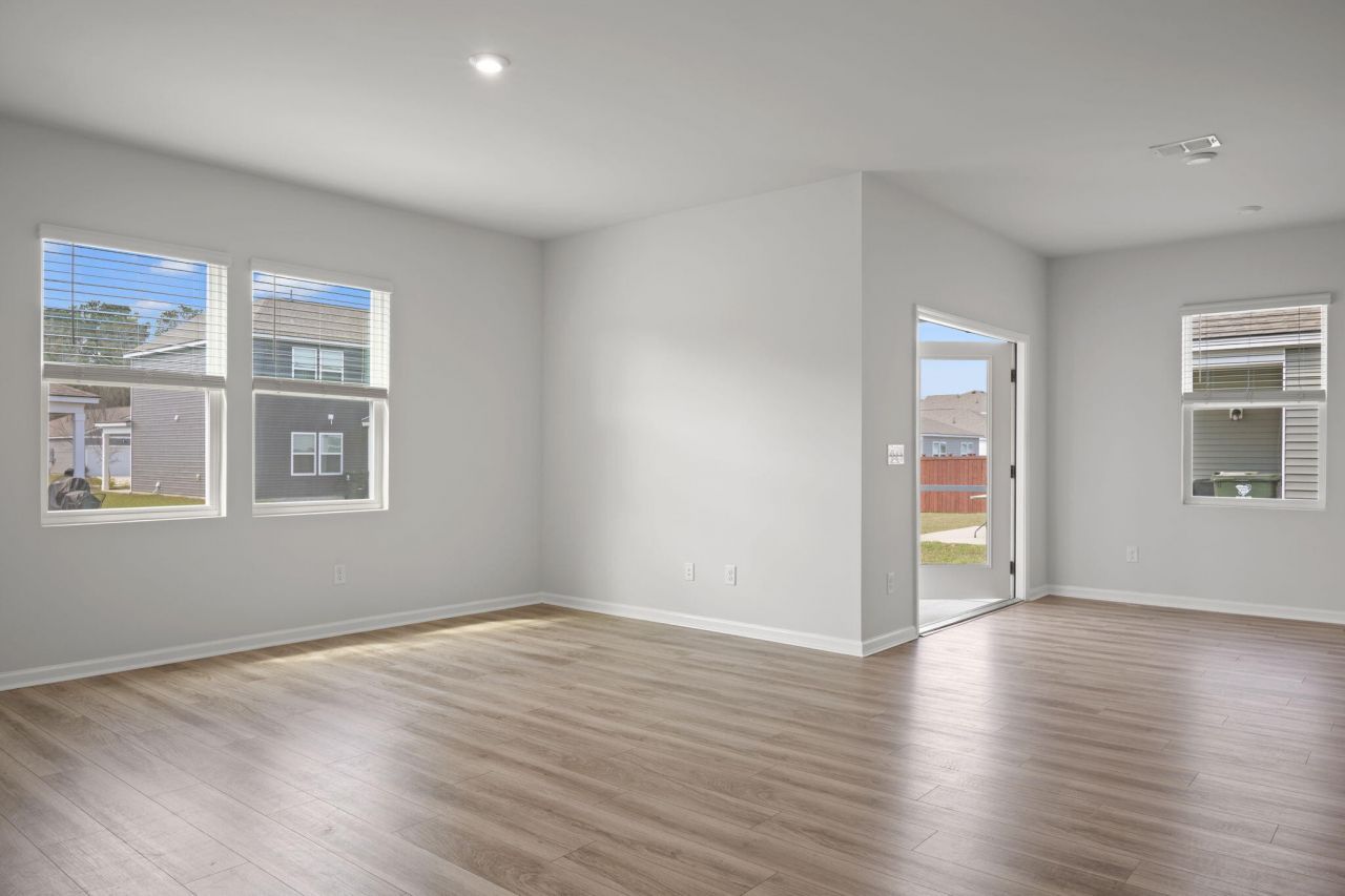 503 Donnas View Way Photo 37