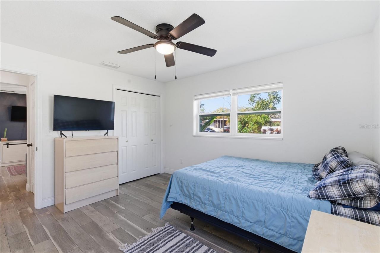 634 61st Avenue S, Saint Petersburg, FL 33705 Photo