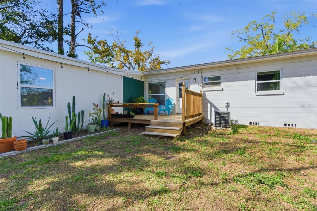 634 61st Avenue S, Saint Petersburg, FL 33705 Photo