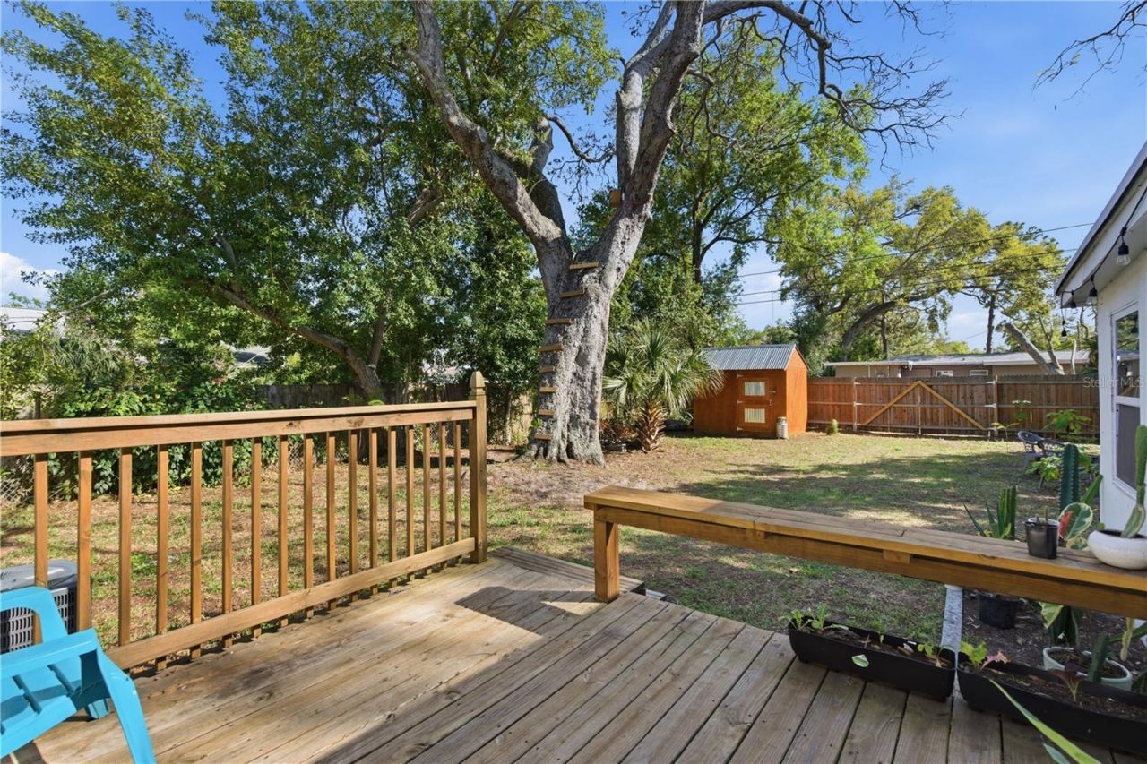 634 61st Avenue S, Saint Petersburg, FL 33705 Photo