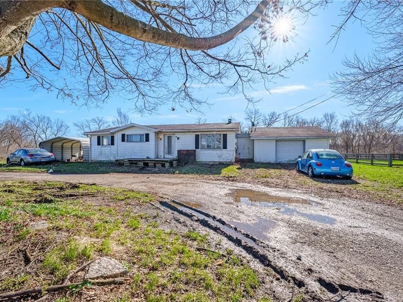 7315 Franklin Trenton Road, Franklin, OH 45005 Photo 2