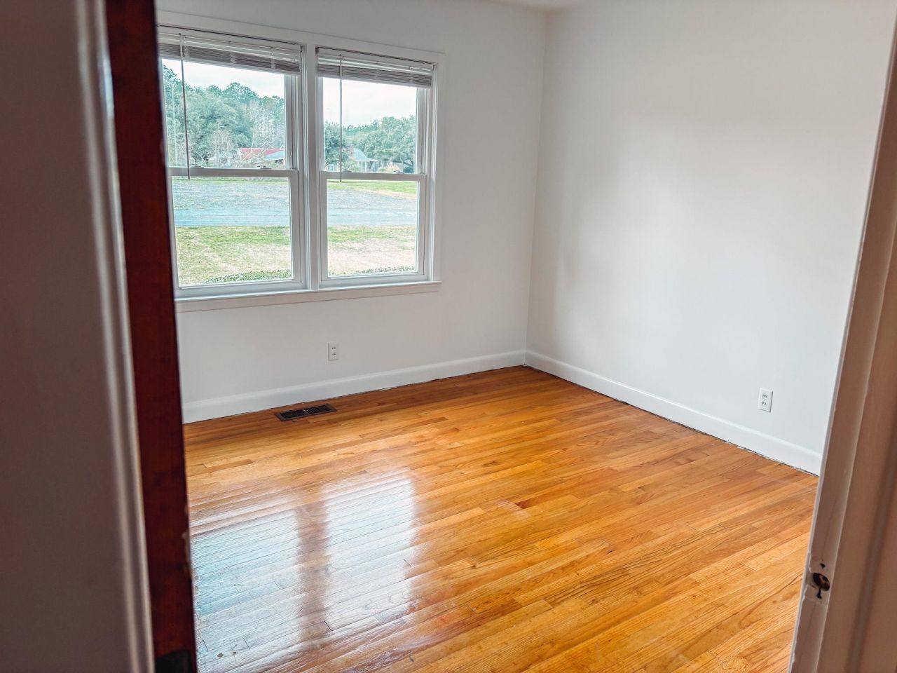 77 Towhee St. Photo 15