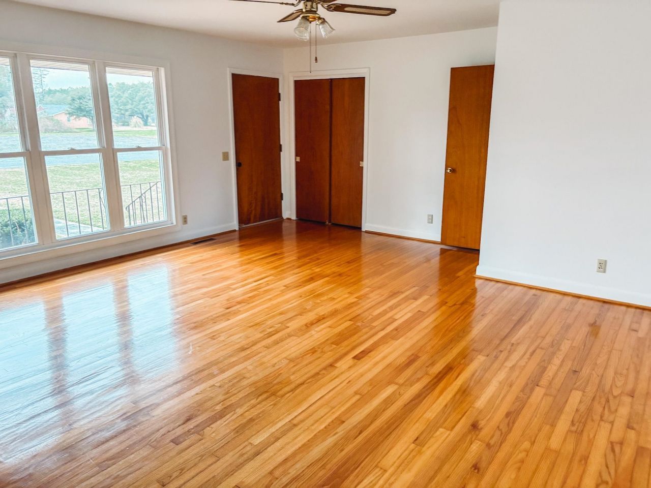 77 Towhee St. Photo 9