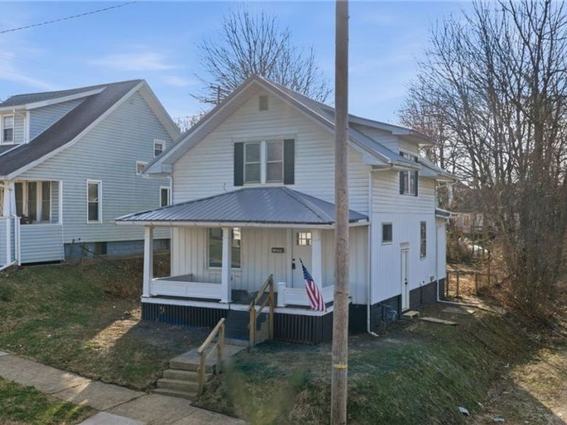 431 N 12th Street, Cambridge, OH 43725 Photo 2