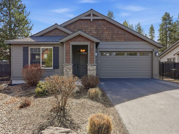 16507 Charlotte Day Drive, La Pine, OR 97739