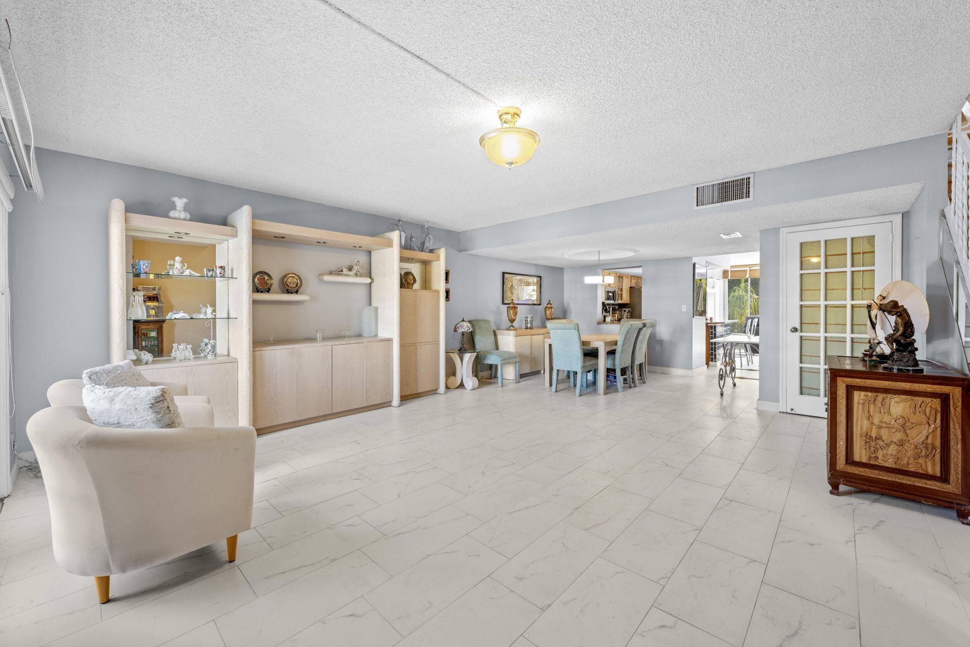 2212 NE 7th Street, Hallandale Beach, FL 33009 Photo