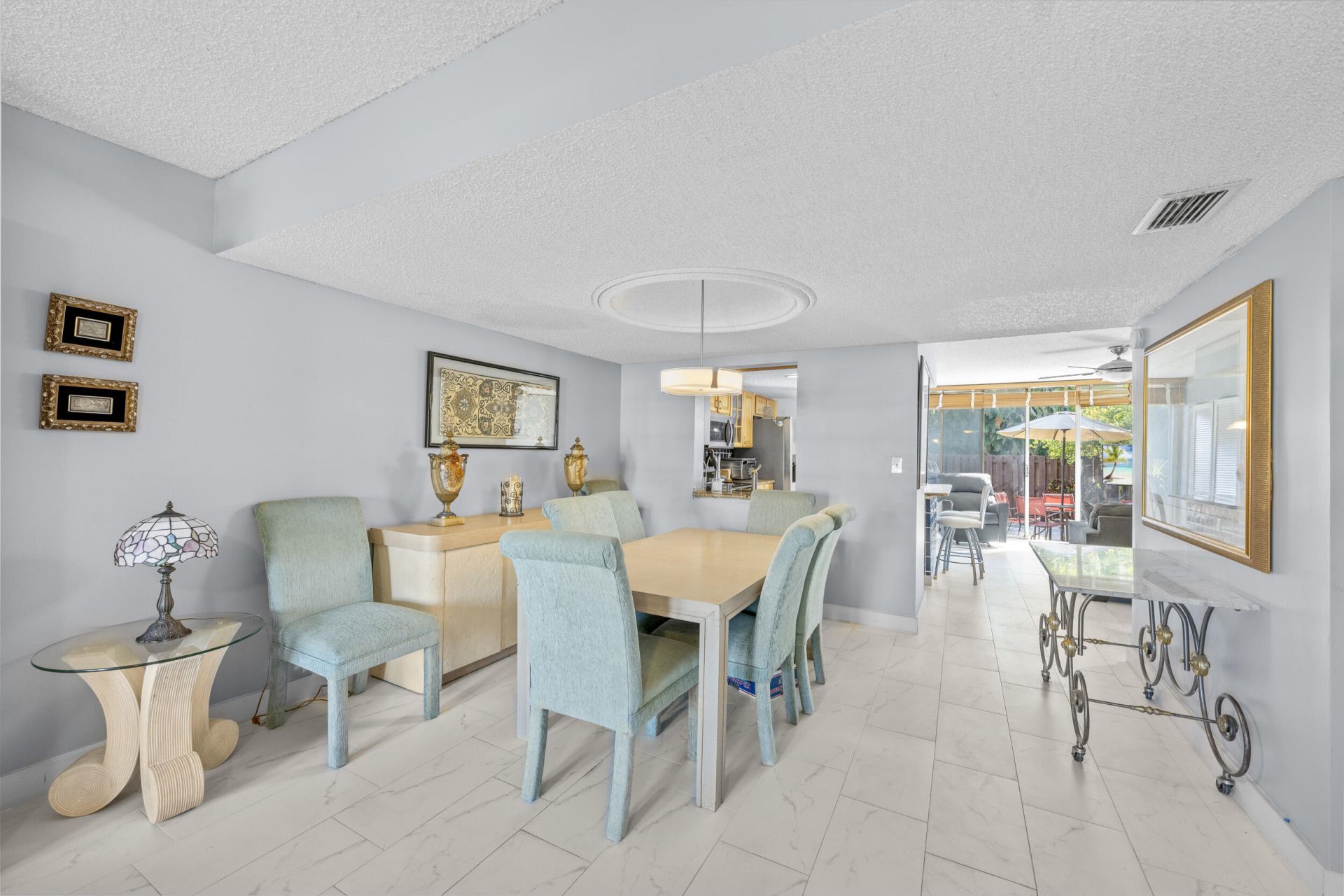 2212 NE 7th Street, Hallandale Beach, FL 33009 Photo