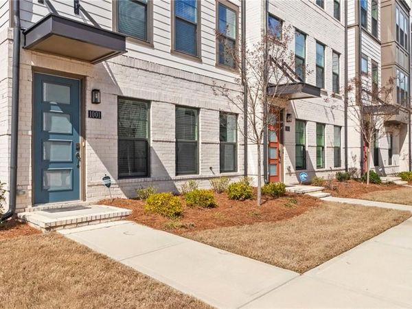 1001 Burnside Lane NW, Atlanta, GA 30318