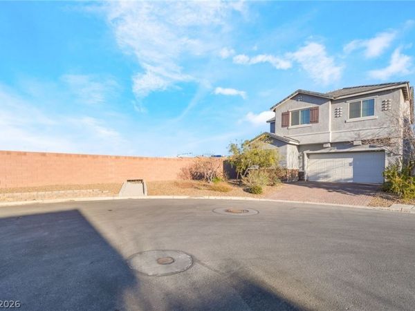 5946 Roaring Canyon Court, Las Vegas, NV 89139