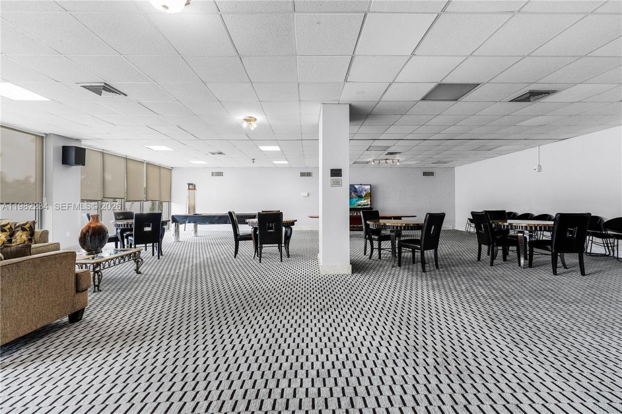 2150 Sans Souci Blvd, Unit B605, North Miami, FL 33181 Photo