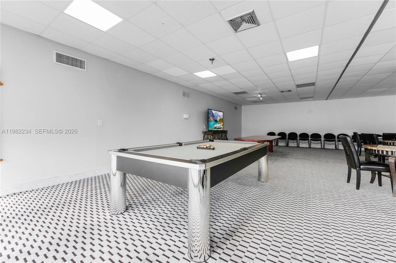 2150 Sans Souci Blvd, Unit B605, North Miami, FL 33181 Photo