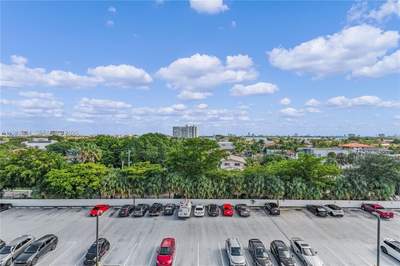 2150 Sans Souci Blvd, Unit B605, North Miami, FL 33181 Photo