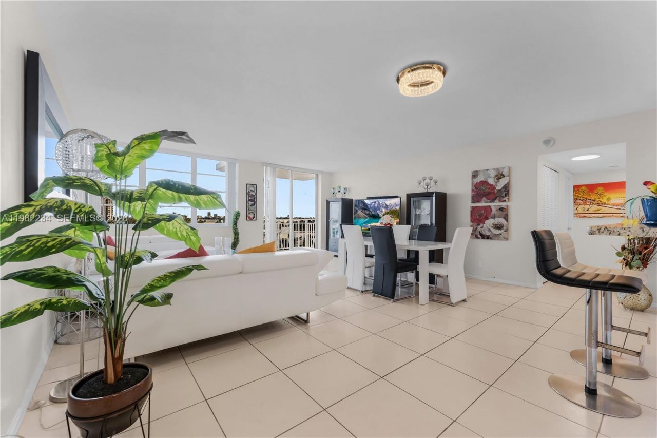 2150 Sans Souci Blvd, Unit B605, North Miami, FL 33181 Photo