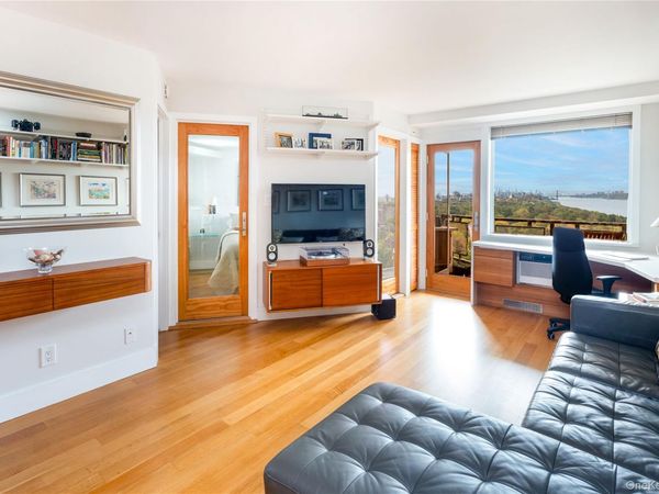 5700 Arlington Avenue, Unit 21R, Bronx, NY 10471