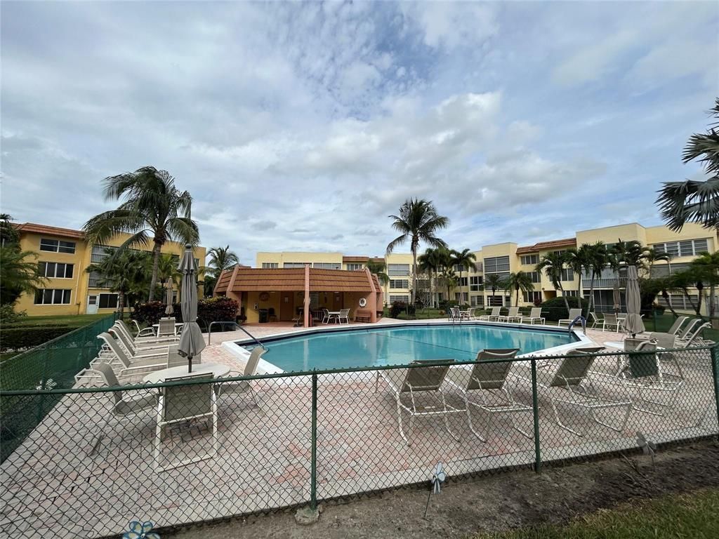 6770 Royal Palm Boulevard, Unit 301, Margate, FL 33063 Photo