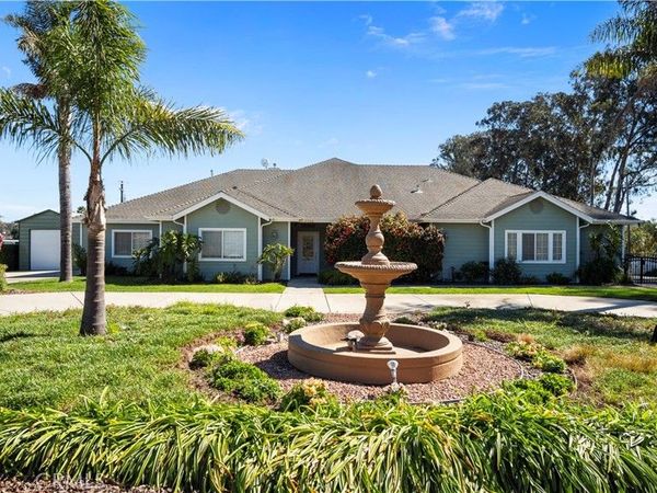 2566 Callender Road, Arroyo Grande, CA 93420