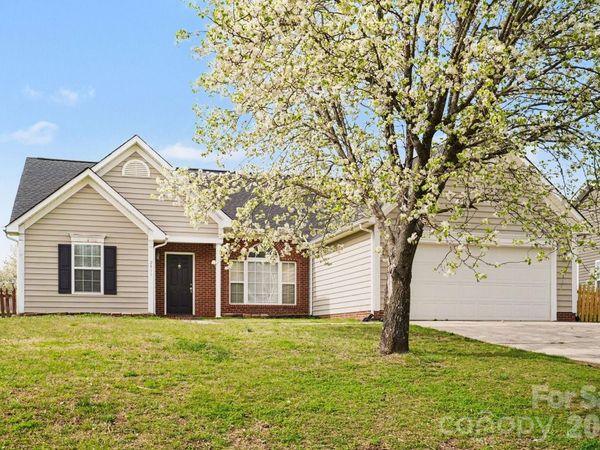 9411 Misty Arbor Way, Charlotte, NC 28269