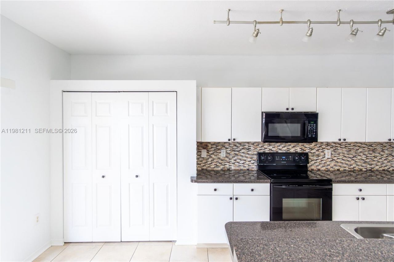 2301 SE 24th Ave, Unit 2301, Homestead, FL 33035 Photo