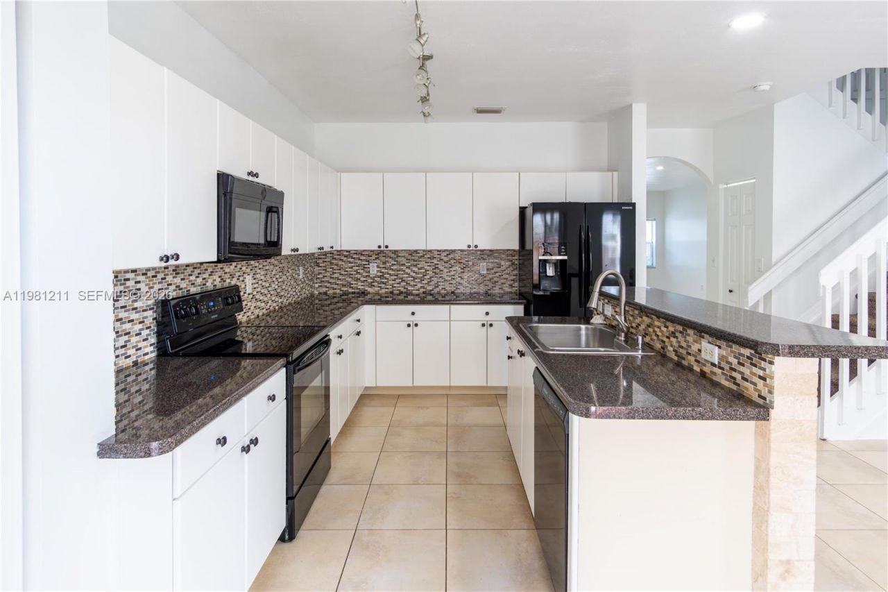 2301 SE 24th Ave, Unit 2301, Homestead, FL 33035 Photo