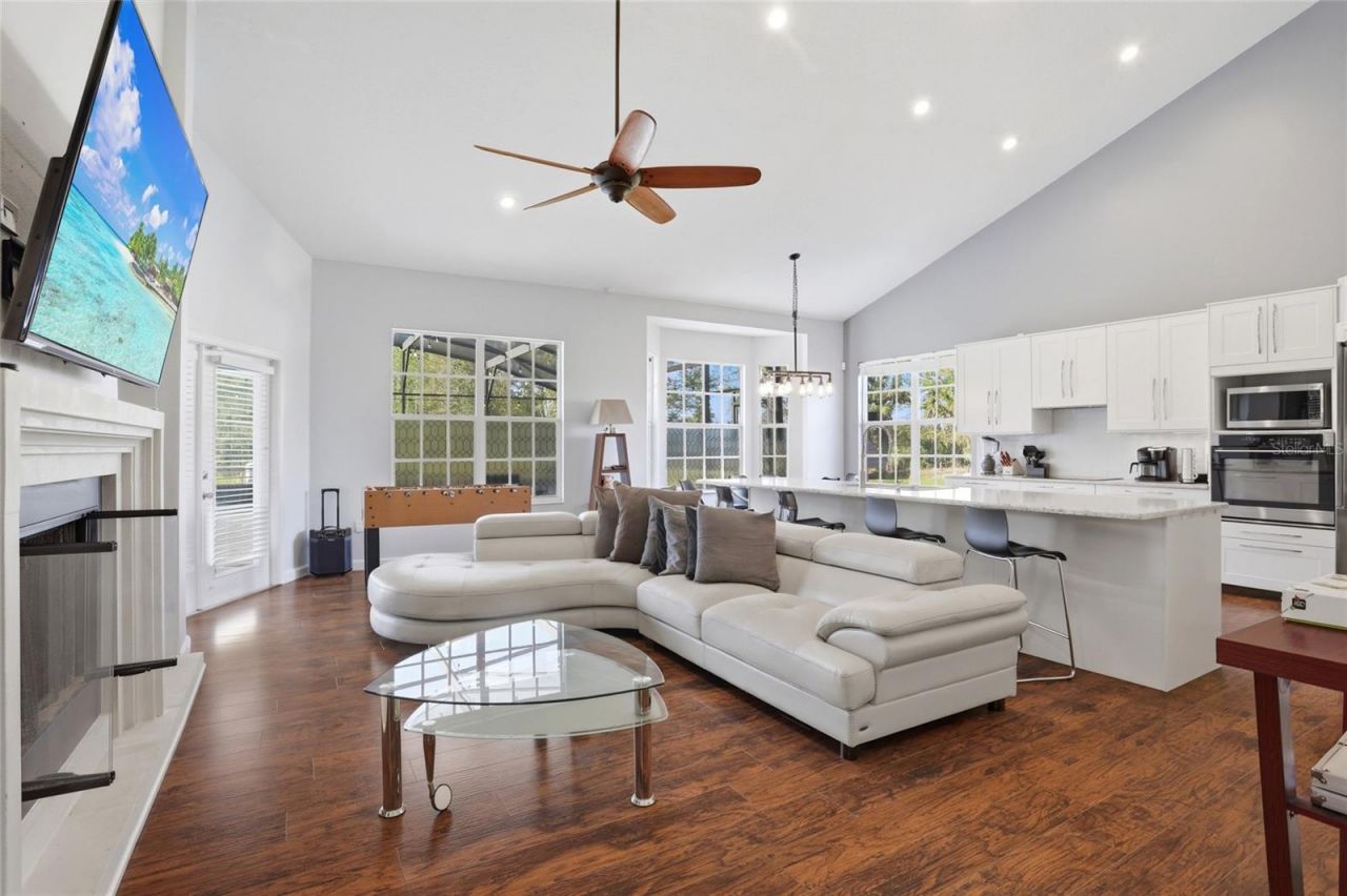 4111 Foxtail Court , Kissimmee, FL 34746 Photo