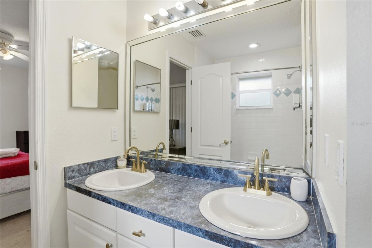 4111 Foxtail Court , Kissimmee, FL 34746 Photo