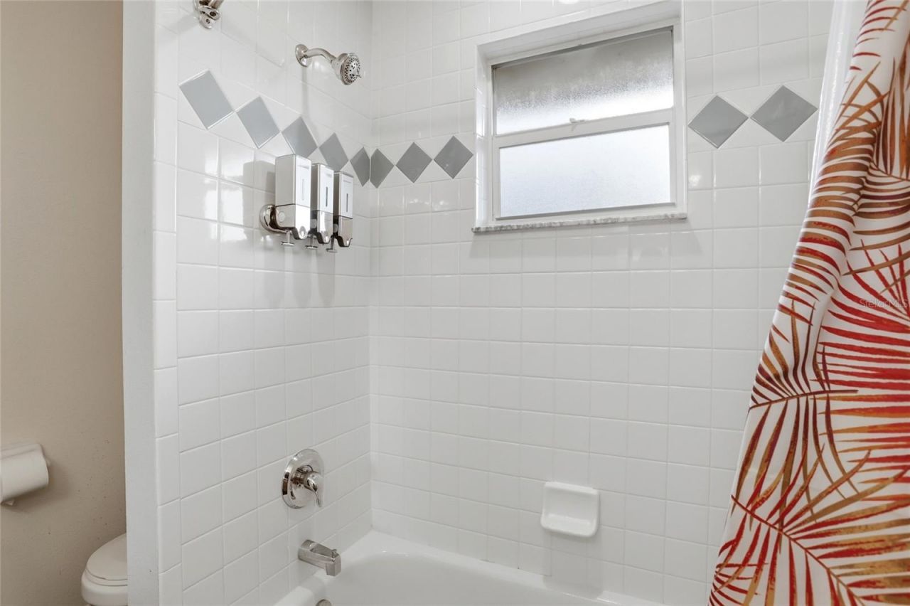 4111 Foxtail Court , Kissimmee, FL 34746 Photo