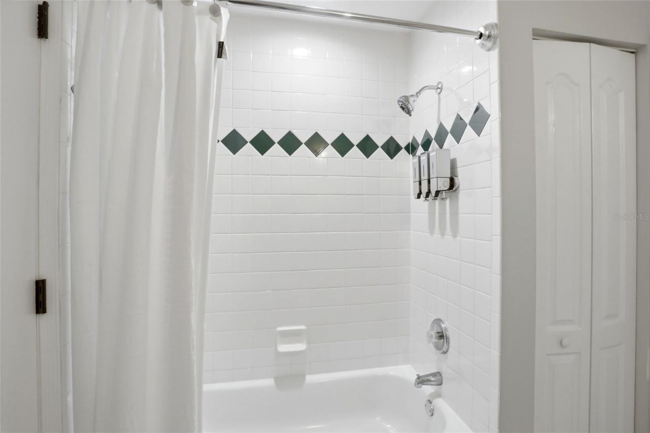 4111 Foxtail Court , Kissimmee, FL 34746 Photo