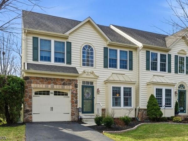 86 Weber Ave, Hillsborough, NJ 08844