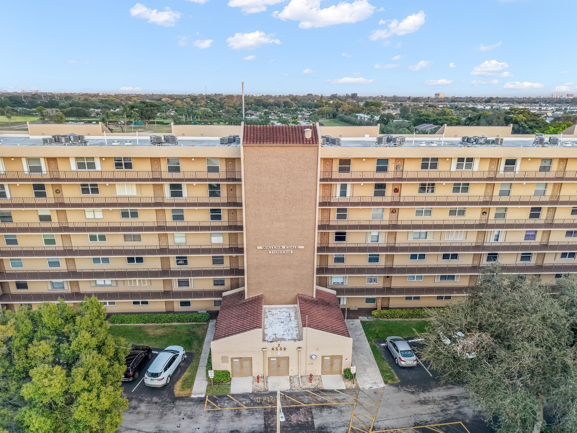 4550 NW 18th Avenue, Unit 304, Pompano Beach, FL 33064 Photo