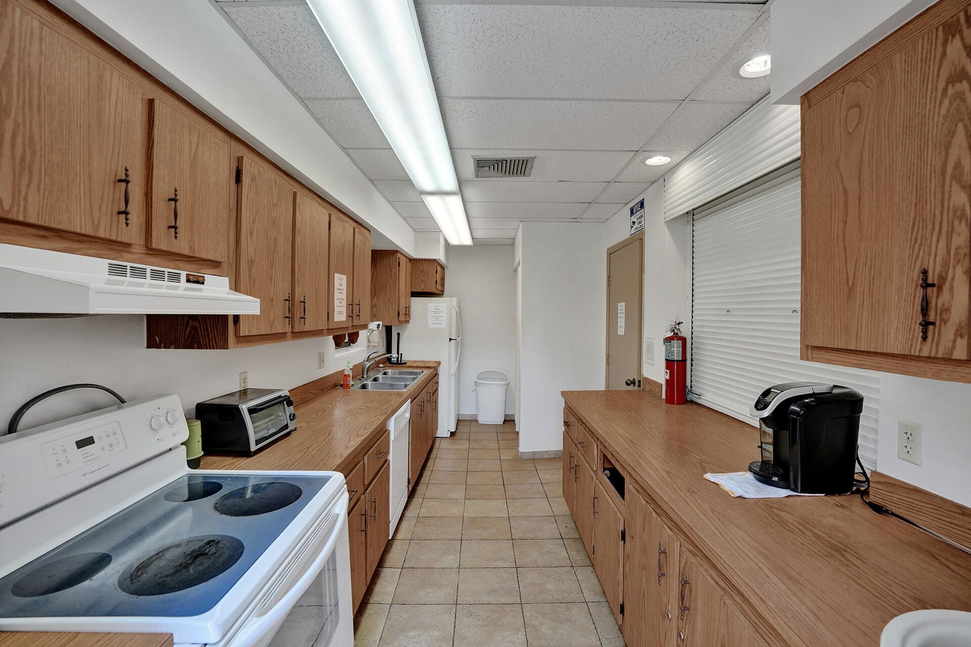 4550 NW 18th Avenue, Unit 304, Pompano Beach, FL 33064 Photo