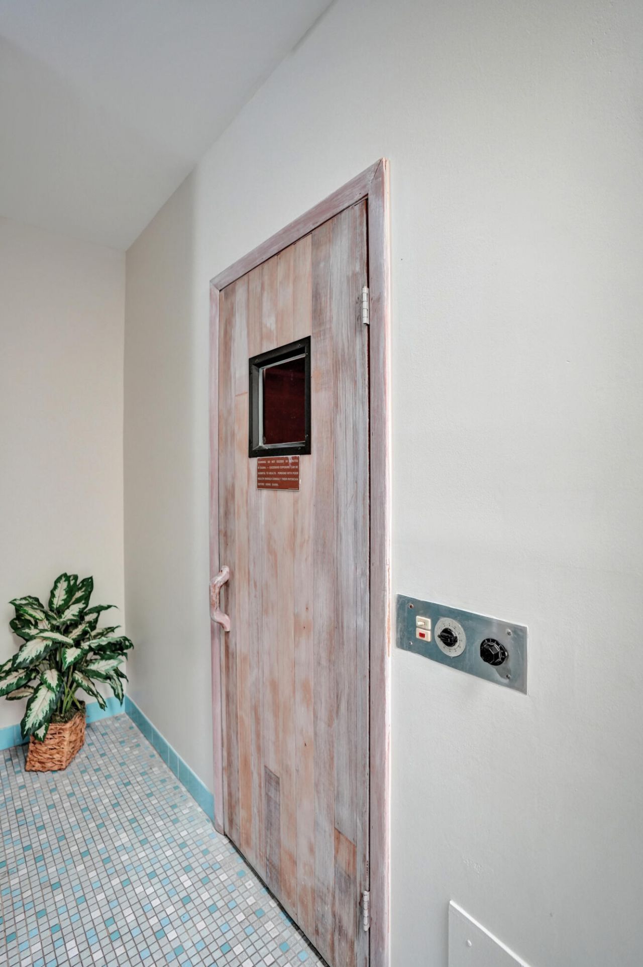 4550 NW 18th Avenue, Unit 304, Pompano Beach, FL 33064 Photo