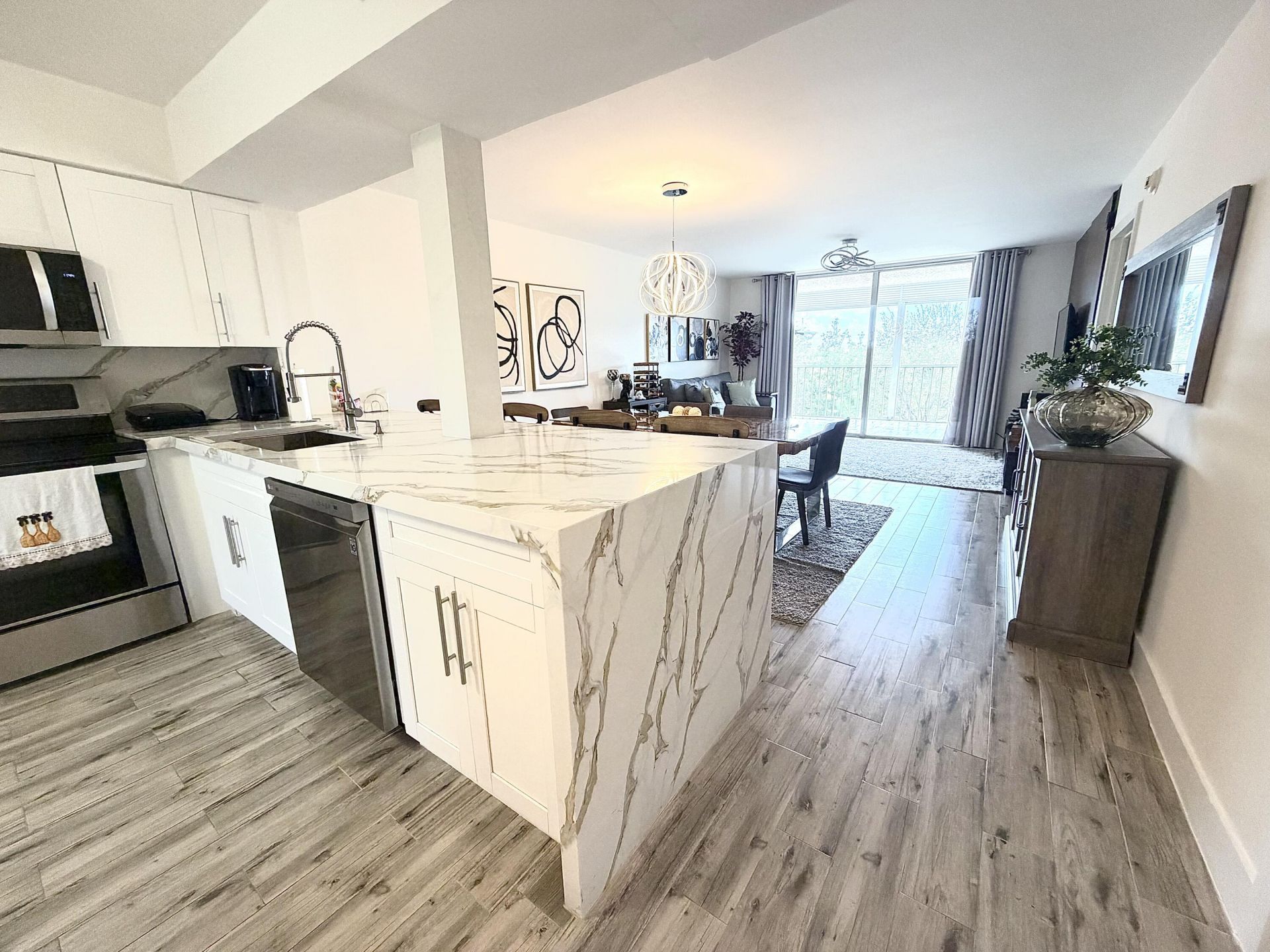 4550 NW 18th Avenue, Unit 304, Pompano Beach, FL 33064 Photo