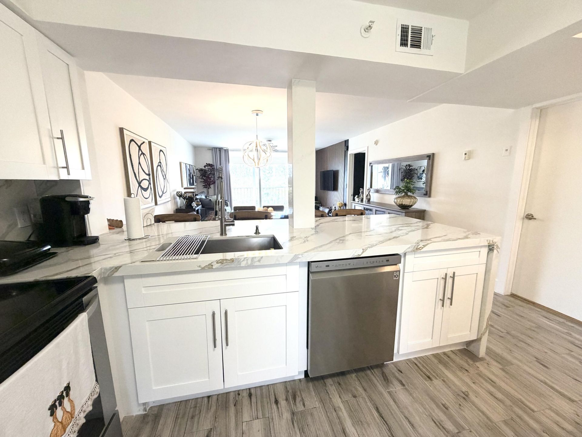 4550 NW 18th Avenue, Unit 304, Pompano Beach, FL 33064 Photo