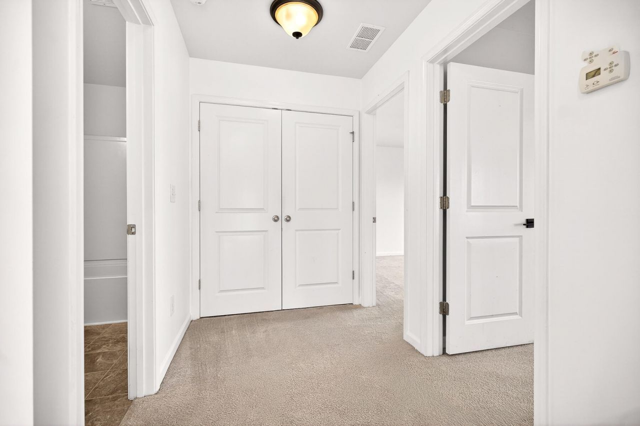 570 Rosings Drive Photo 20