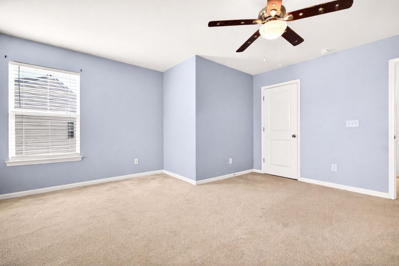 570 Rosings Drive Photo 28