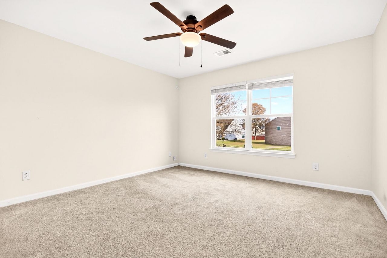 570 Rosings Drive Photo 30